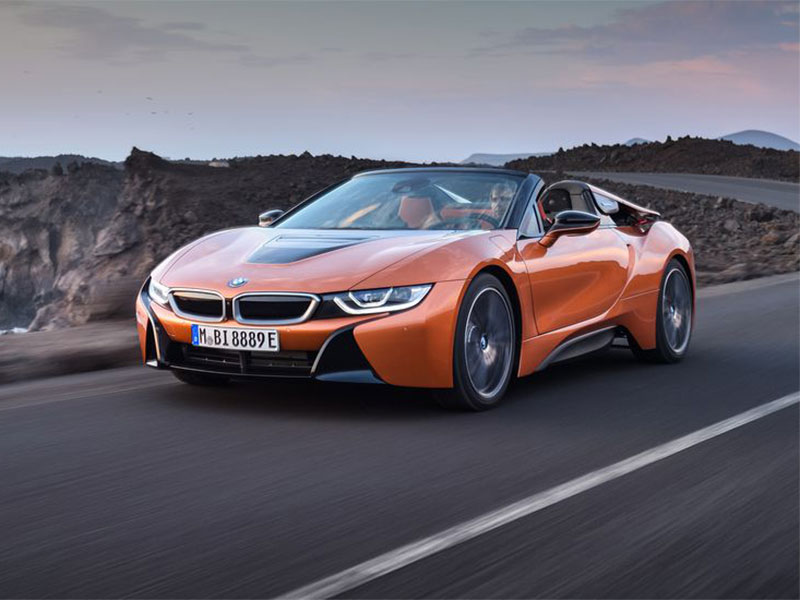 هل سيارة BMW i8 هي أفضل السيارات الخارقة؟